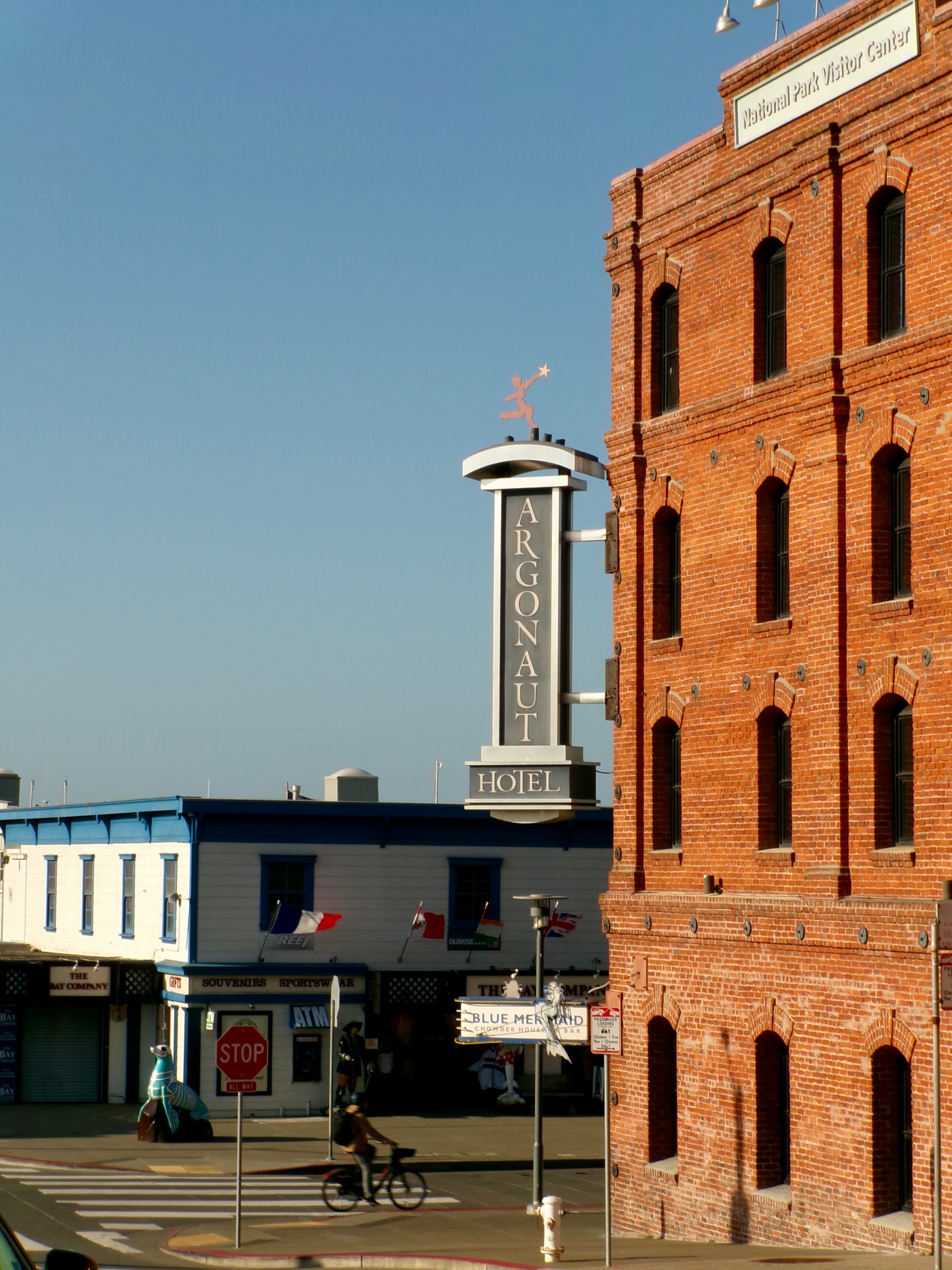Argonaut Hotel still 3